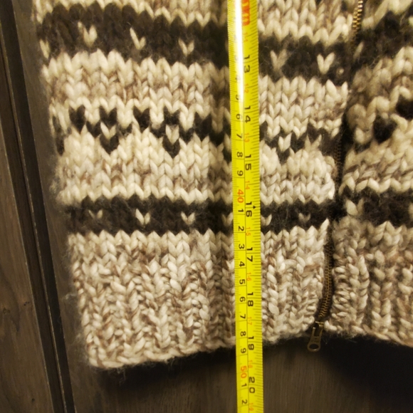 Vintage Ralph Lauren Hand Knit Sweater Vest Wool Ski Native American Cohican M - Picture 8 of 8